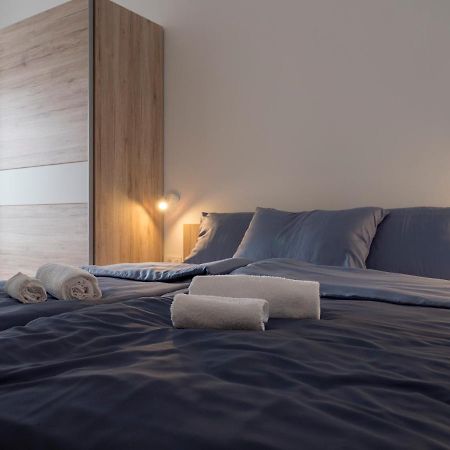 Apartments Aura Deskle Экстерьер фото