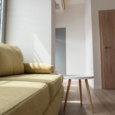 Apartments Aura Deskle Экстерьер фото